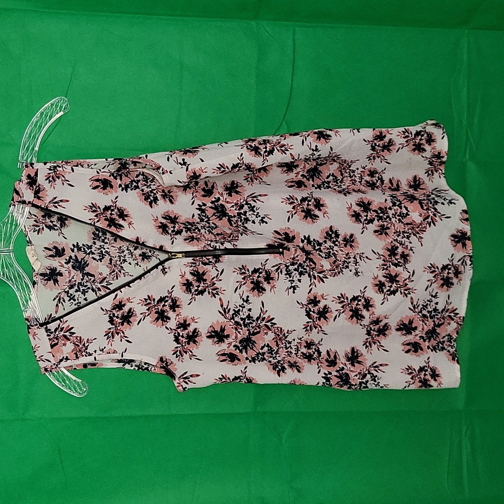 White tank blouse